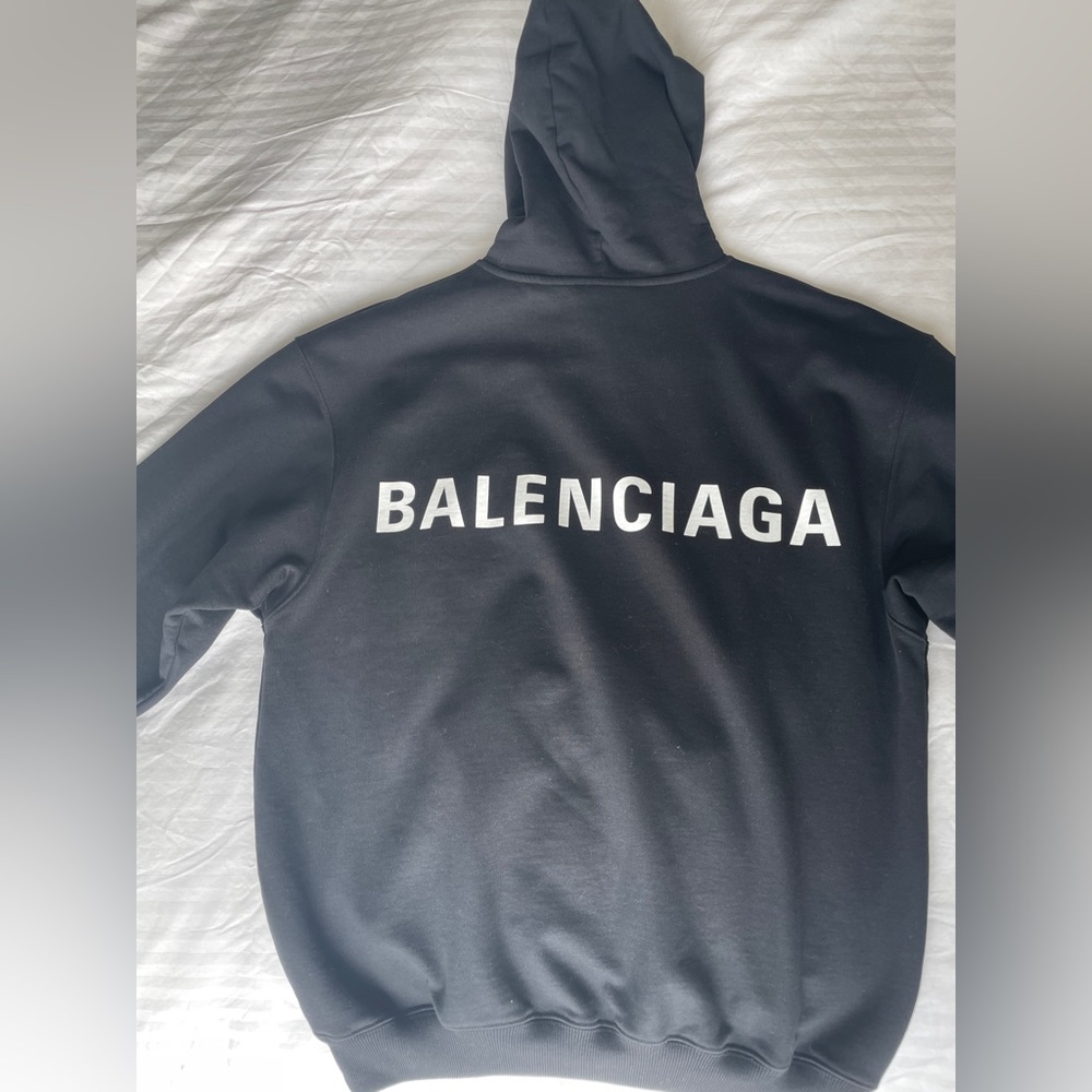 Black Balenciaga Sweater xsmall